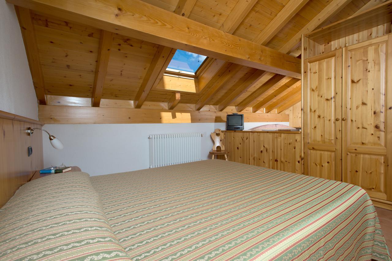 Residence Ortles Santa Caterina dello Ionio Exterior foto